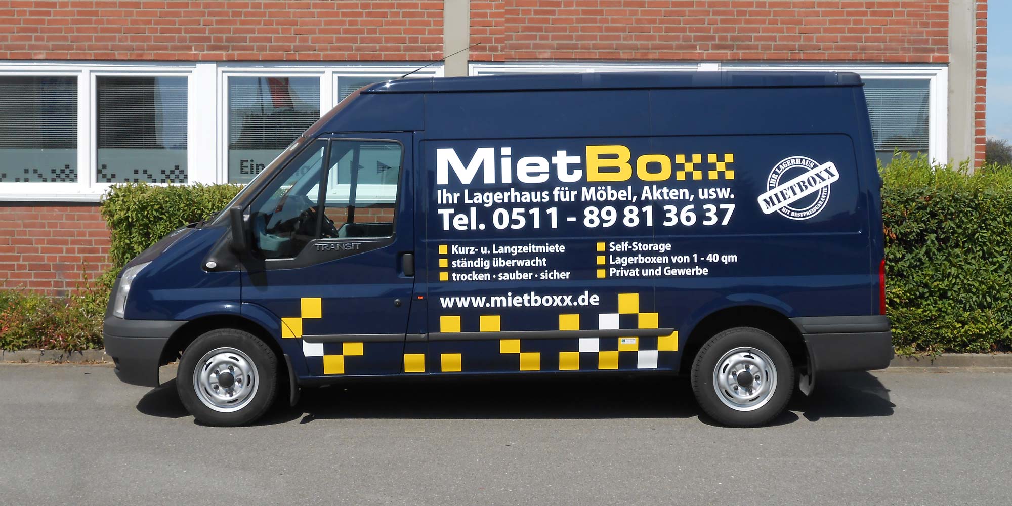 Sliderbild Mietboxx Hemmingen - Lager & Transporter mieten in Hannover